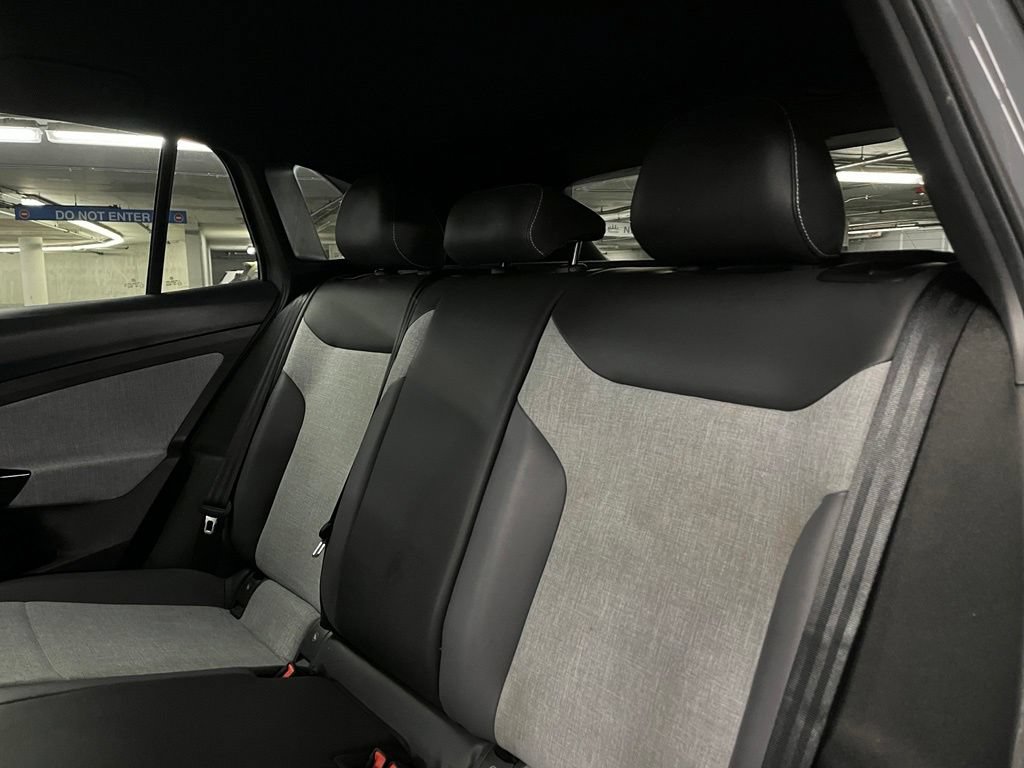 Used 2024 Volkswagen ID.4 2WD image 21