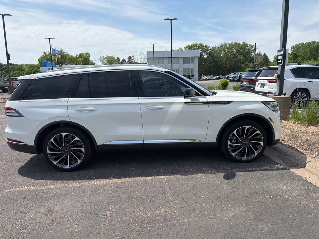 Used 2023 Lincoln Aviator Reserve w/ Equipment Group 201A AWD/4WD image 25