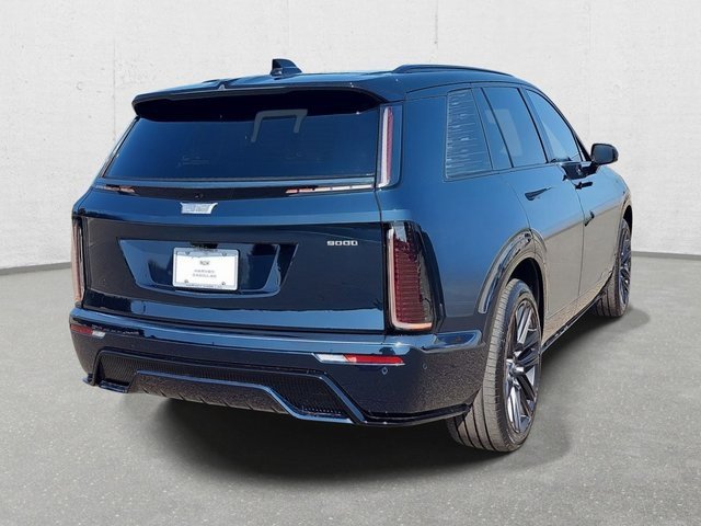New 2026 Cadillac Vistiq Platinum w/ LPO, Floor Liner Package image 5