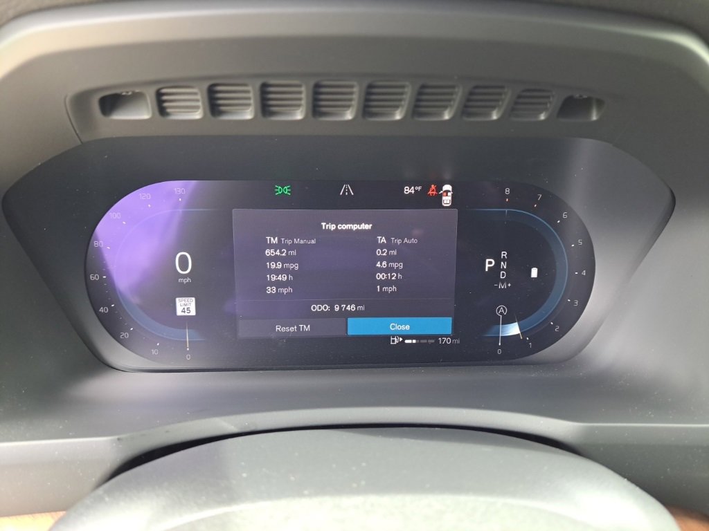 Used 2025 Volvo XC90 B5 Plus w/ Protection Package Premier image 20