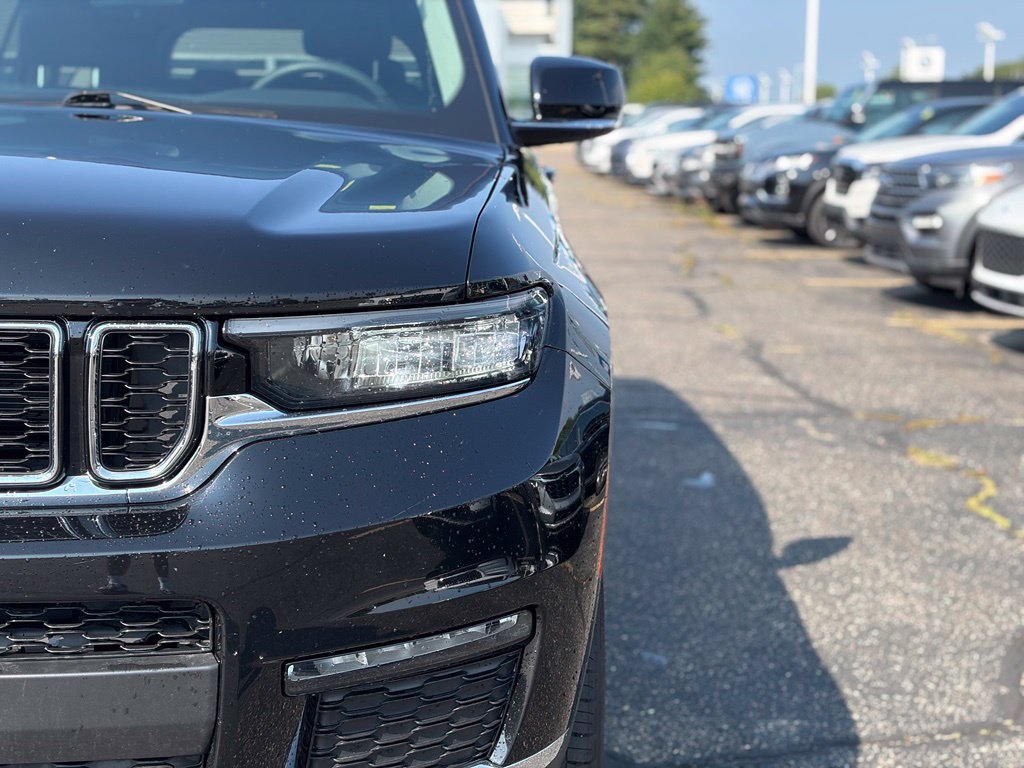 Certified 2024 Jeep Grand Cherokee L Limited AWD/4WD image 5