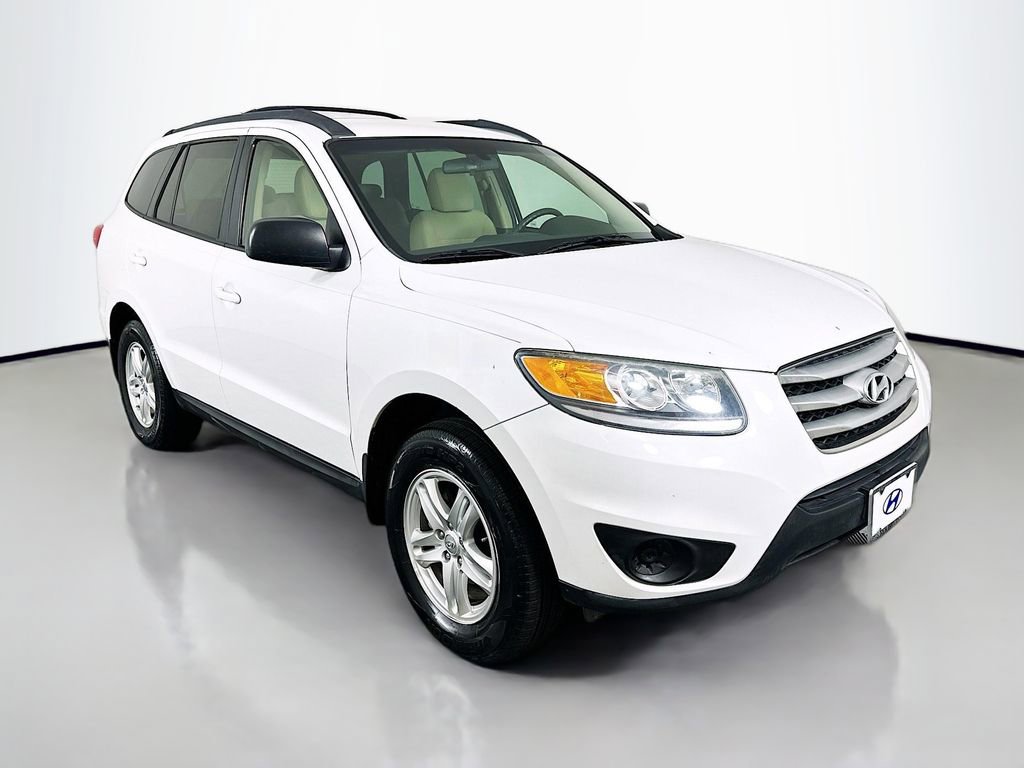 Used 2012 Hyundai Santa Fe GLS image 3