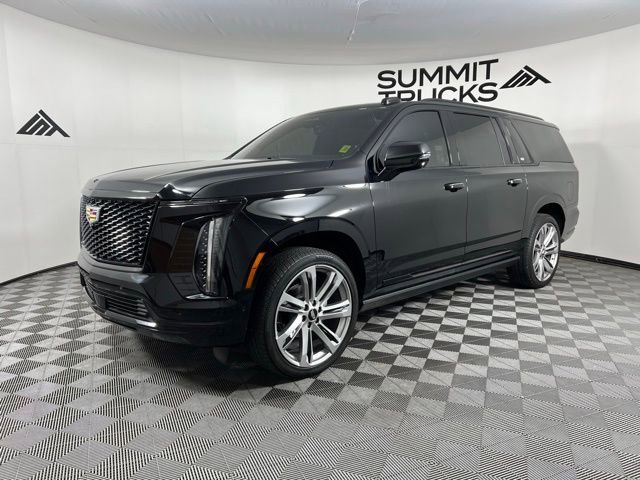 Used 2025 Cadillac Escalade ESV Sport Platinum image 2