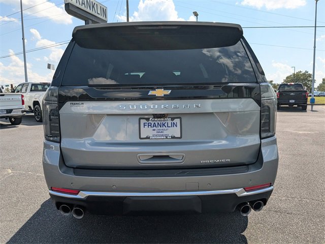 New 2025 Chevrolet Suburban Premier image 5