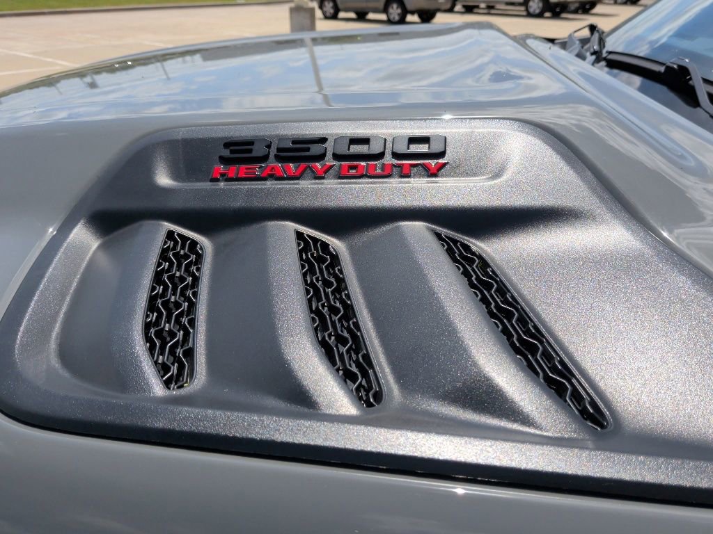 New 2026 RAM 3500 Laramie AWD/4WD image 53
