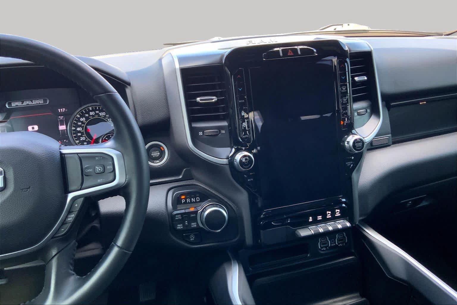 Used 2023 RAM 1500 Big Horn AWD/4WD image 7