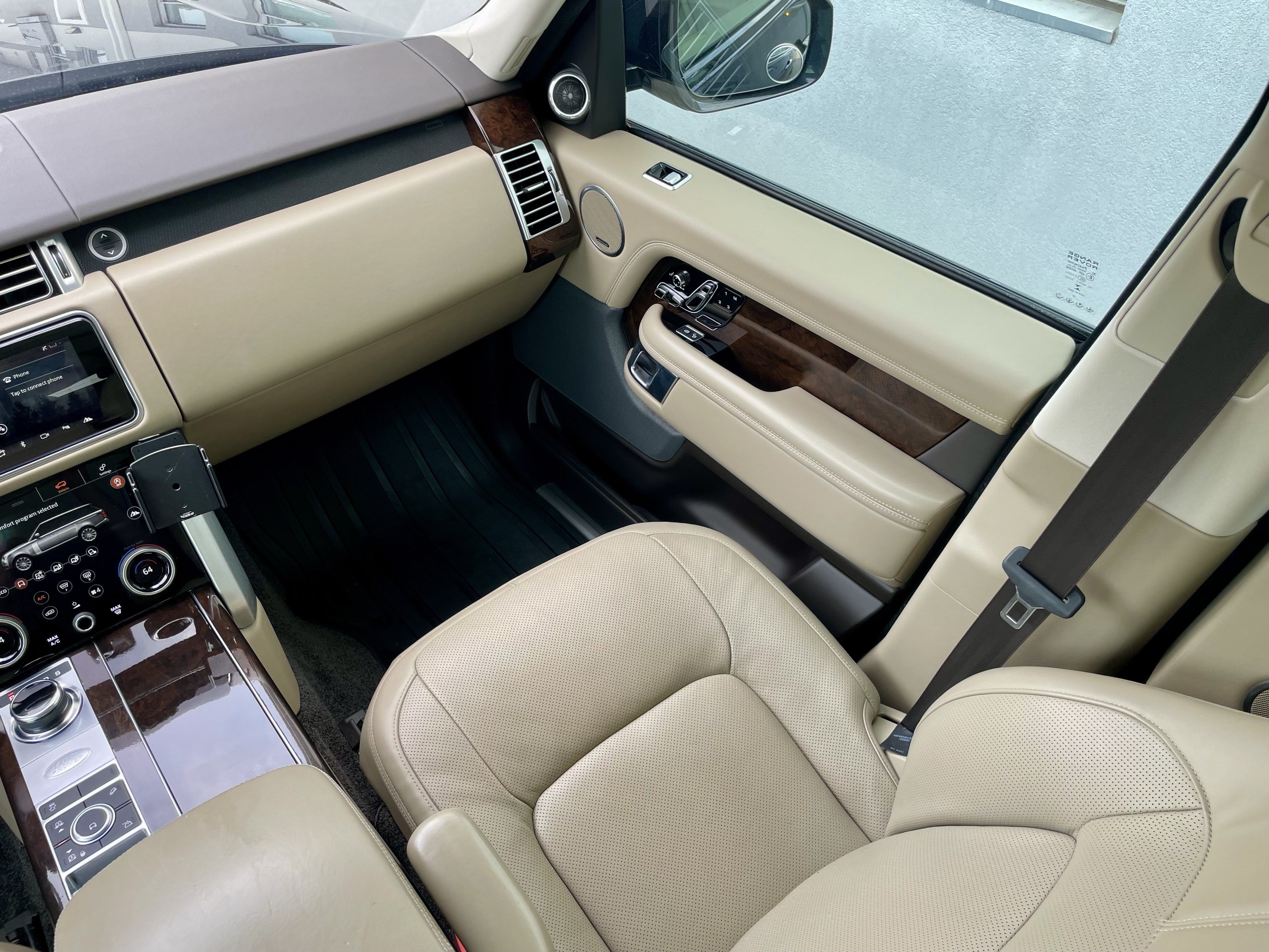Used 2020 Land Rover Range Rover HSE AWD/4WD image 18