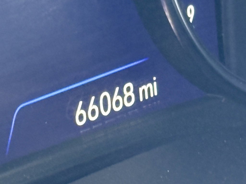 Used 2024 Buick Enclave Premium image 17