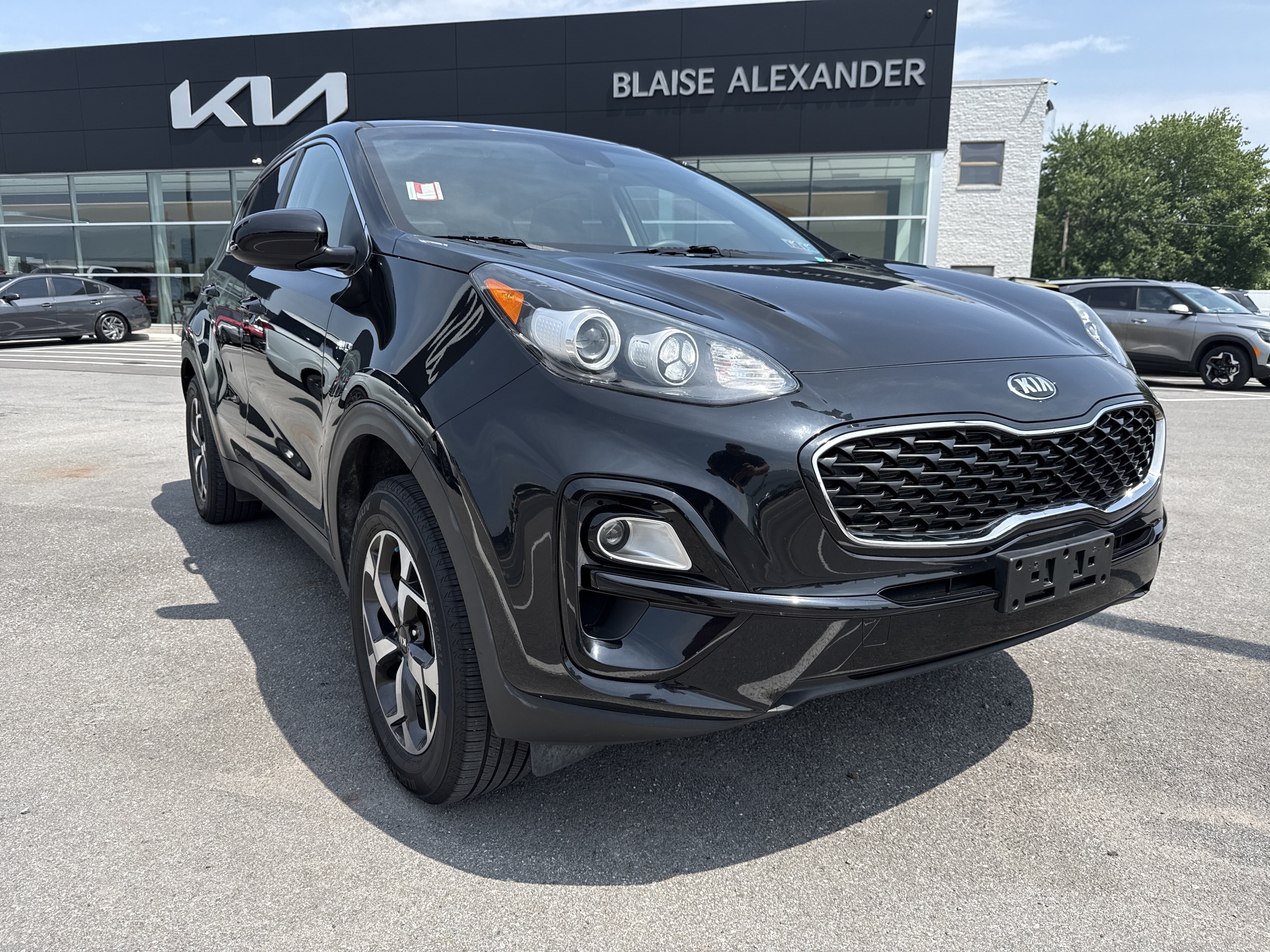 Used 2020 Kia Sportage LX AWD/4WD video 1