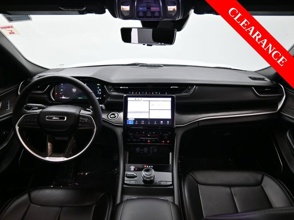 Used 2025 Jeep Grand Cherokee Limited 4xe image 14