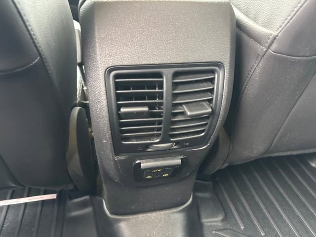 Used 2017 Ford Escape Titanium image 22