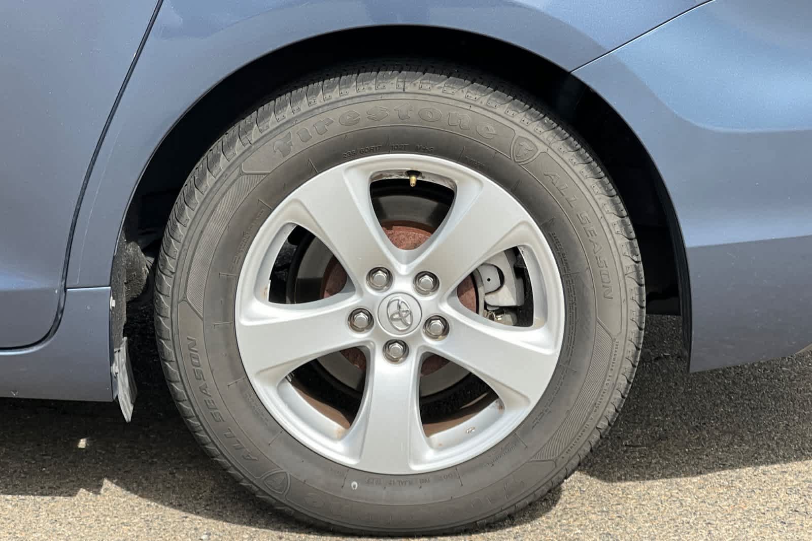 Used 2015 Toyota Sienna LE FWD image 25