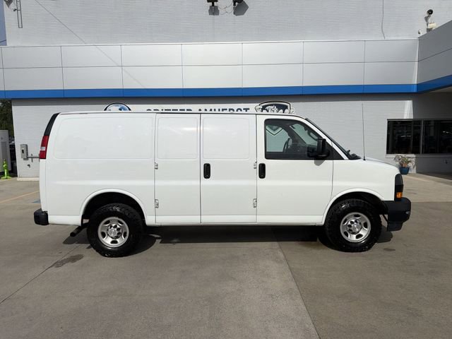 Used 2020 Chevrolet Express 2500 w/ Driver Convenience Package RWD image 11