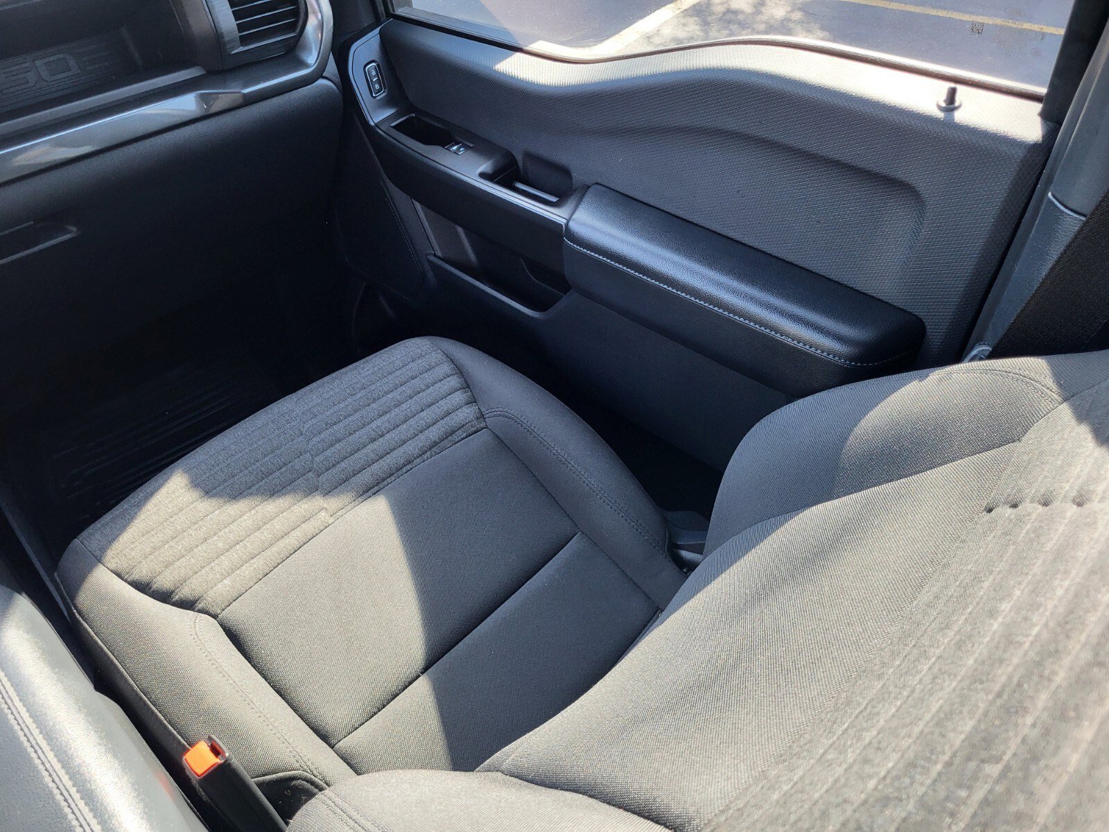 Certified 2022 Ford F150 XL w/ STX Black Appearance Package image 17