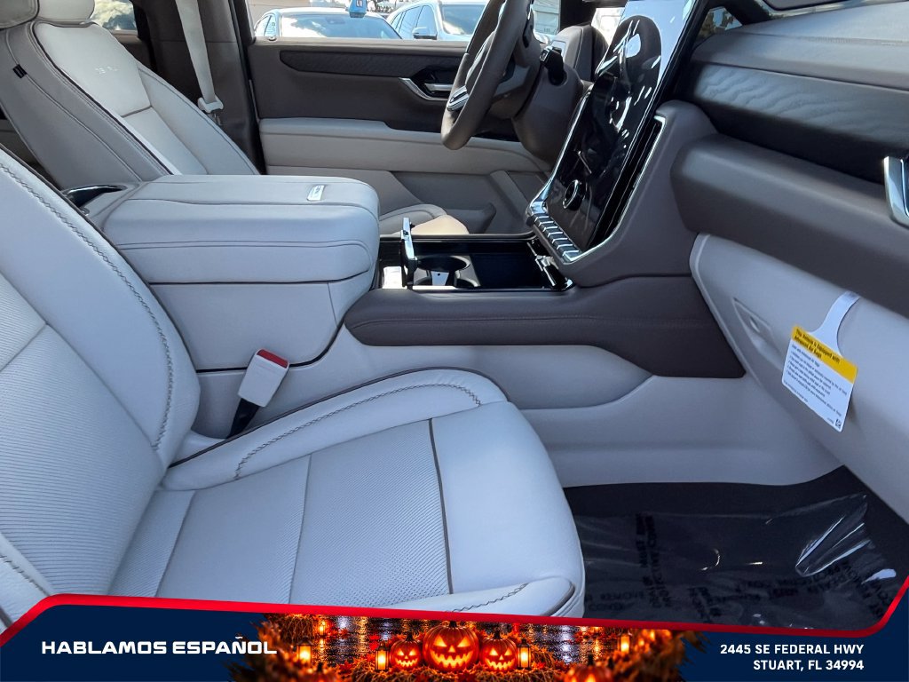 New 2027 GMC Yukon XL Denali w/ Denali Reserve Package AWD/4WD image 21