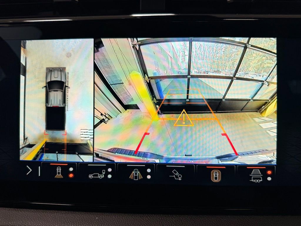 Used 2024 GMC Sierra 3500 AT4 w/ AT4 Premium Plus Package image 47