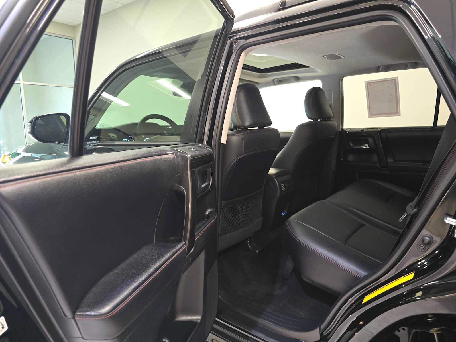Certified 2023 Toyota 4Runner TRD Off-Road Premium w/ Moonroof Package AWD/4WD image 25