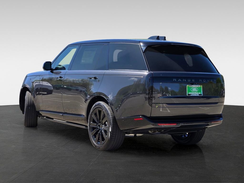 New 2026 Land Rover Range Rover Long Wheelbase SE image 4