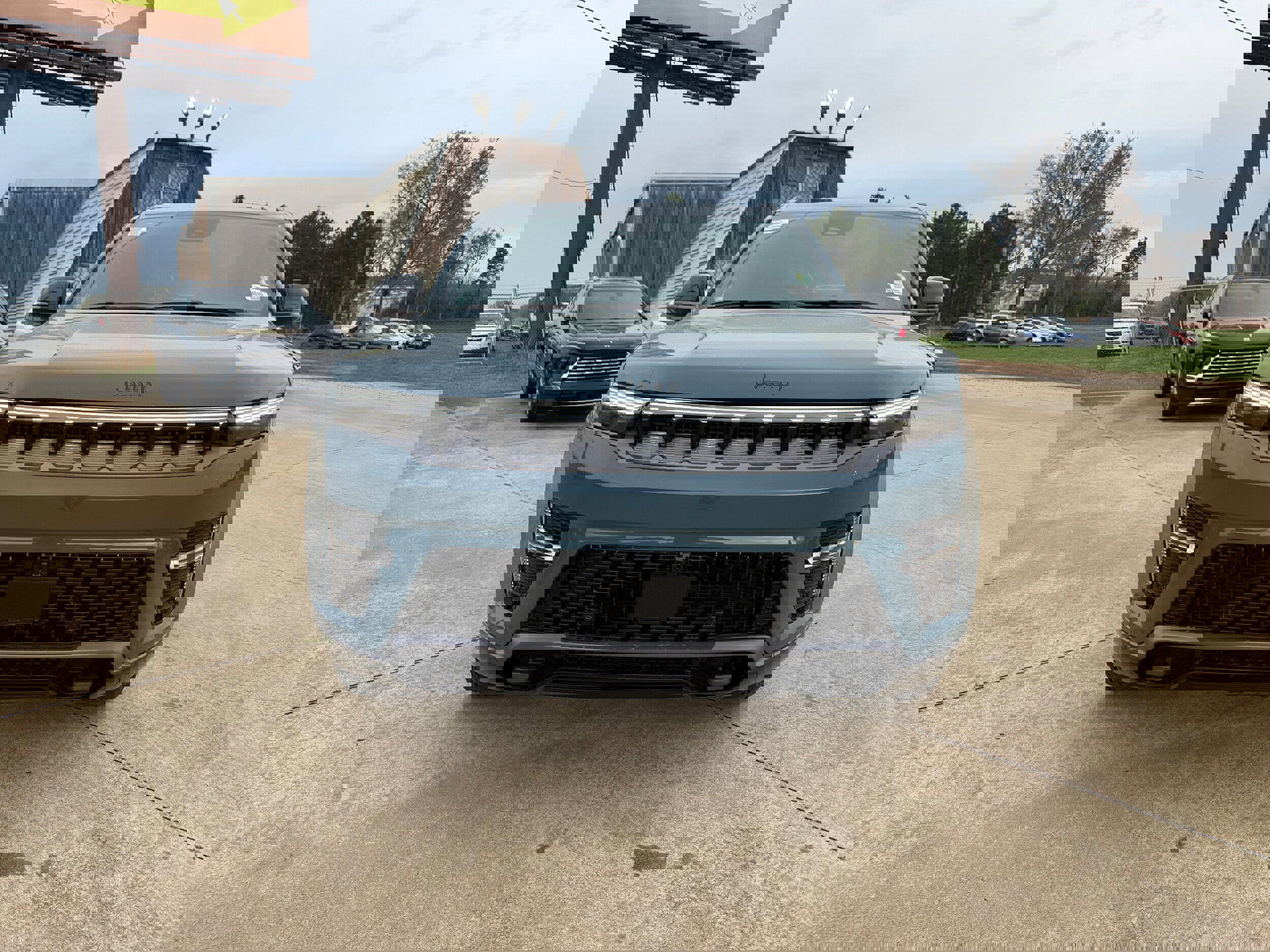 New 2026 Jeep Grand Wagoneer Limited image 2