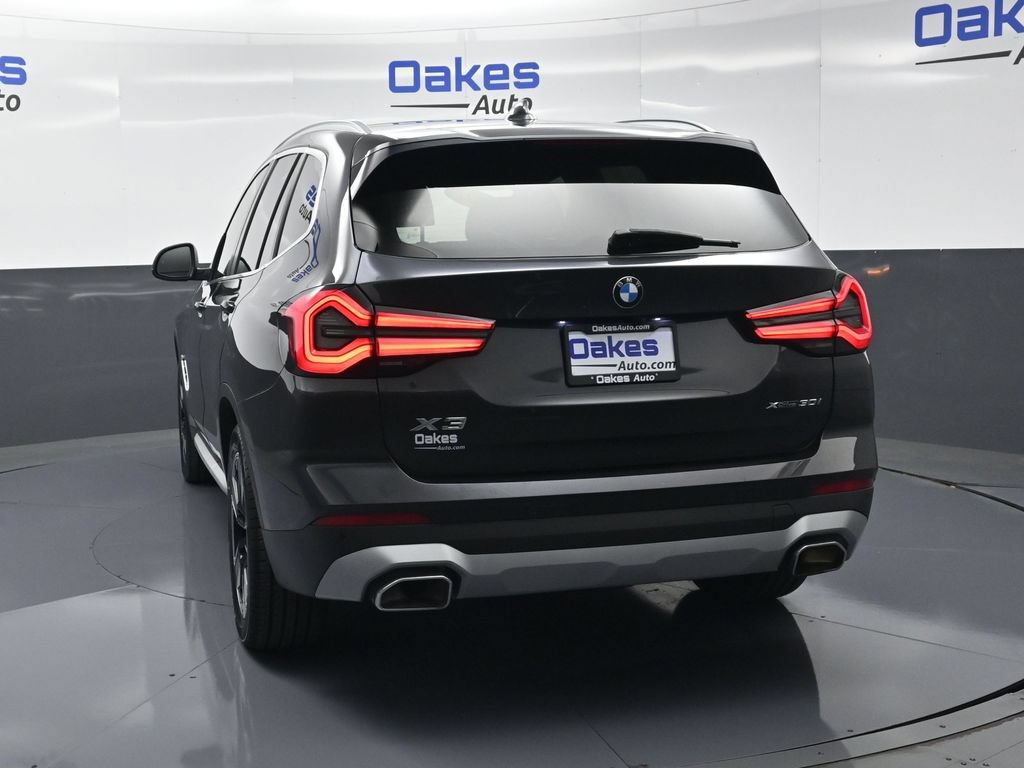 Used 2022 BMW X3 xDrive30i AWD/4WD image 6