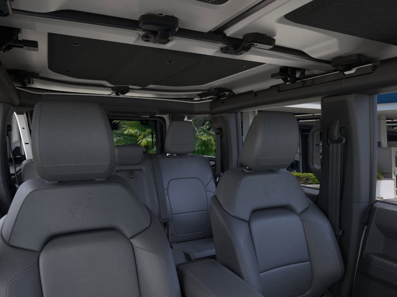 New 2026 Ford Bronco Badlands AWD/4WD image 13
