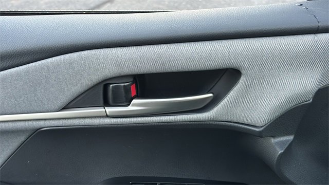 New 2026 Toyota Camry LE image 9