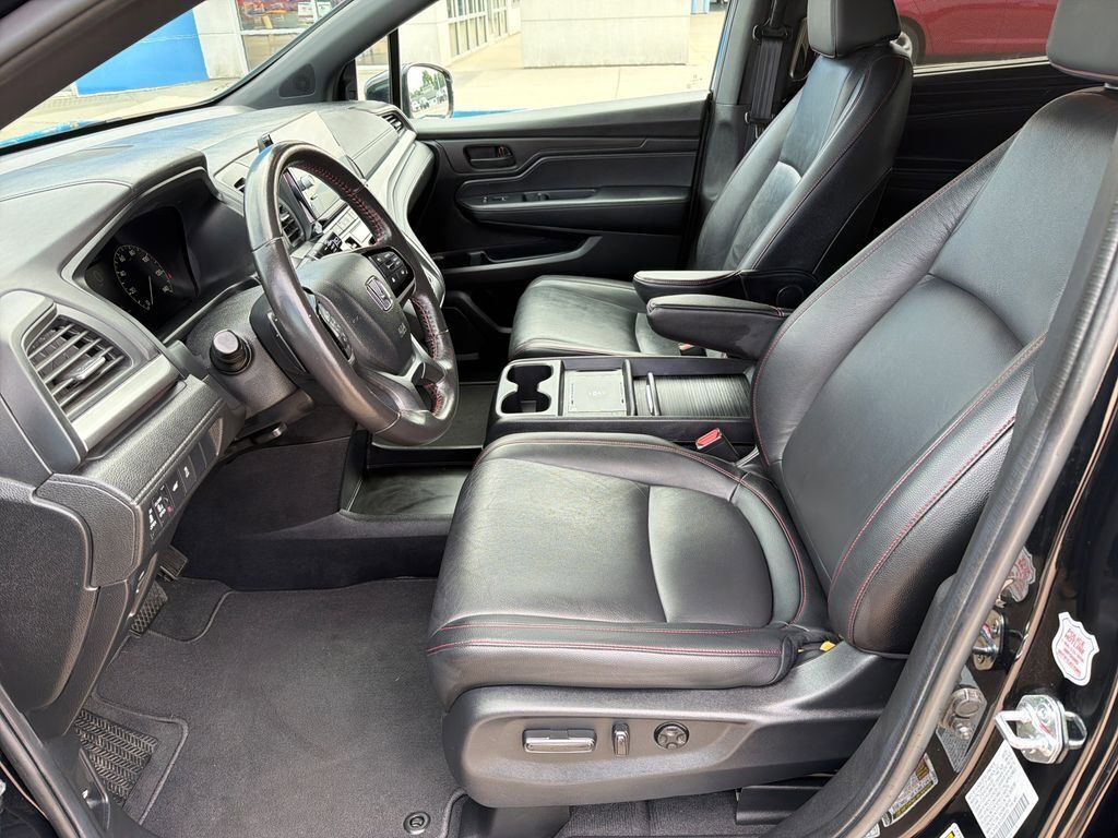 Certified 2025 Honda Odyssey Sport-L image 12