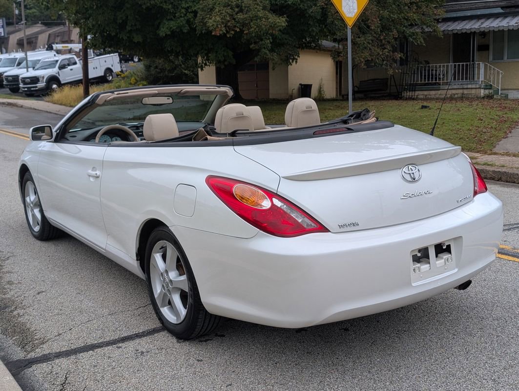 Used 2006 Toyota Solara SLE image 24