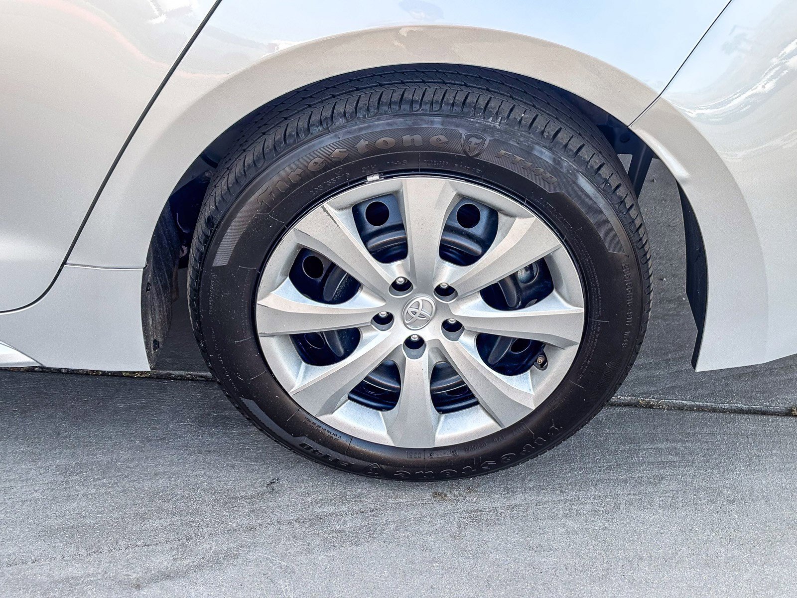 Certified 2025 Toyota Corolla LE FWD image 12