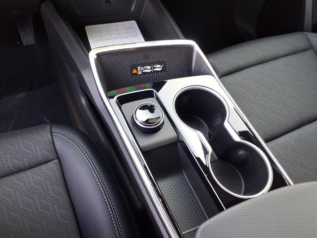 New 2026 Chevrolet Equinox LT w/ Convenience Package II image 25