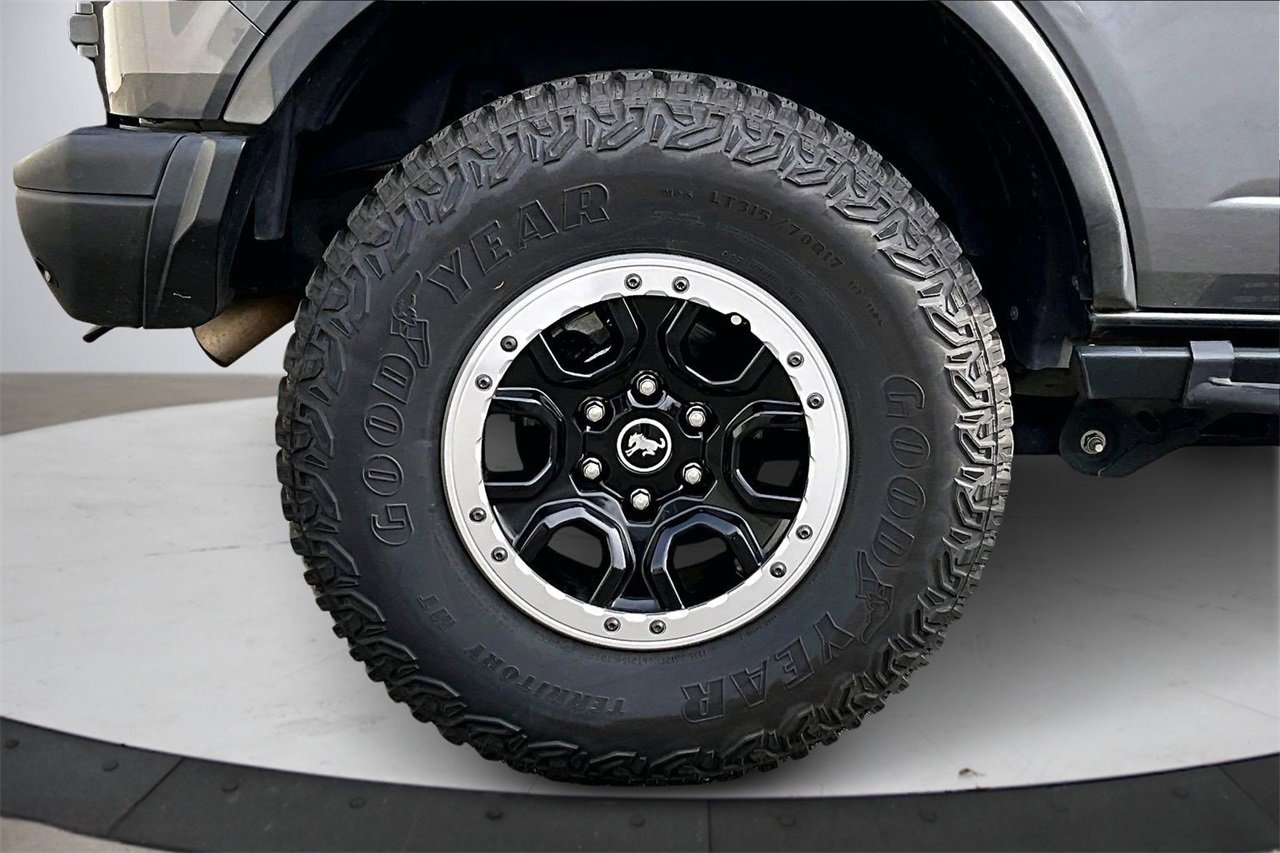 Used 2023 Ford Bronco Badlands w/ Sasquatch Package image 35