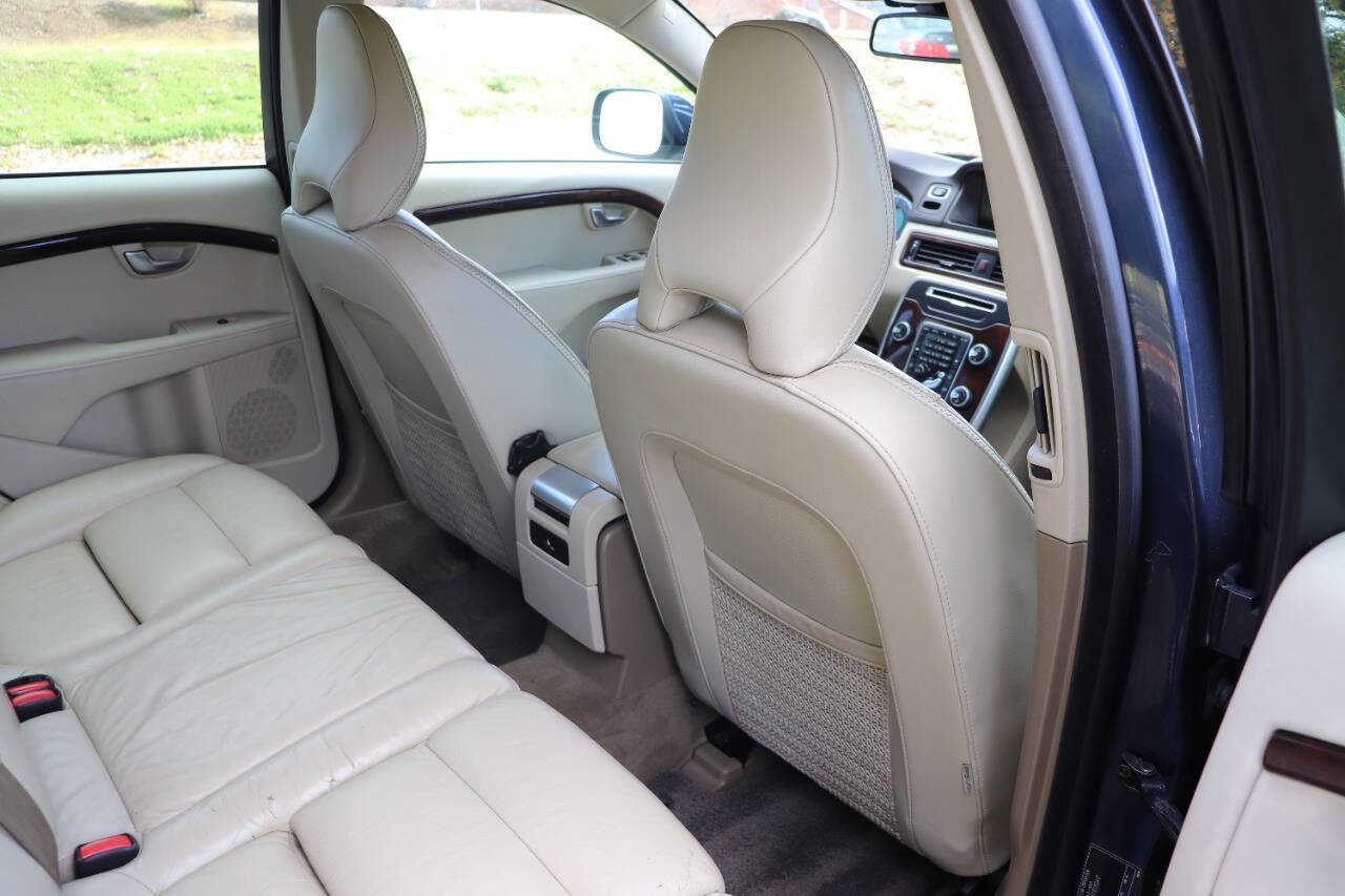 Used 2013 Volvo XC70 T6 image 29