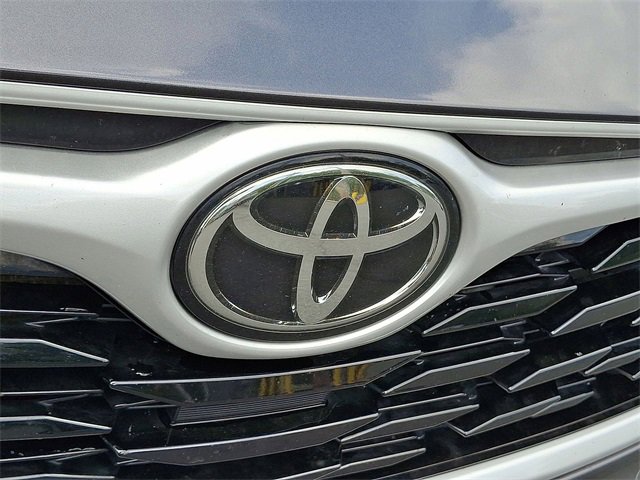 Used 2022 Toyota Highlander XLE image 30