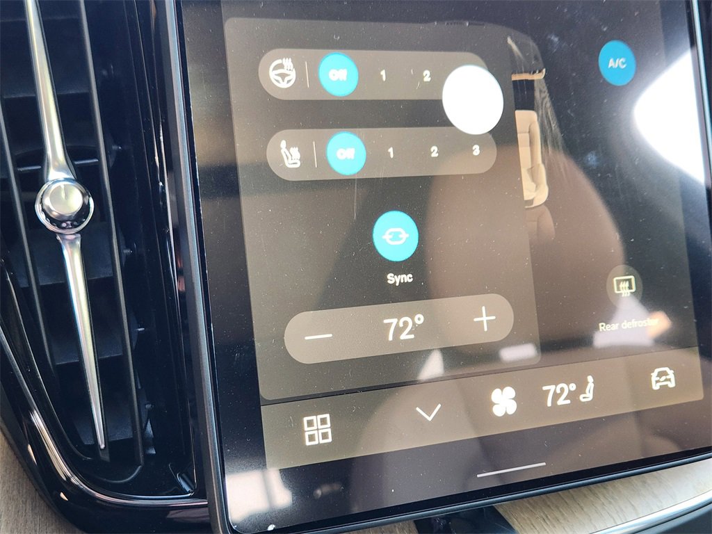 New 2026 Volvo XC60 B5 Plus w/ Protection Package Premier image 14