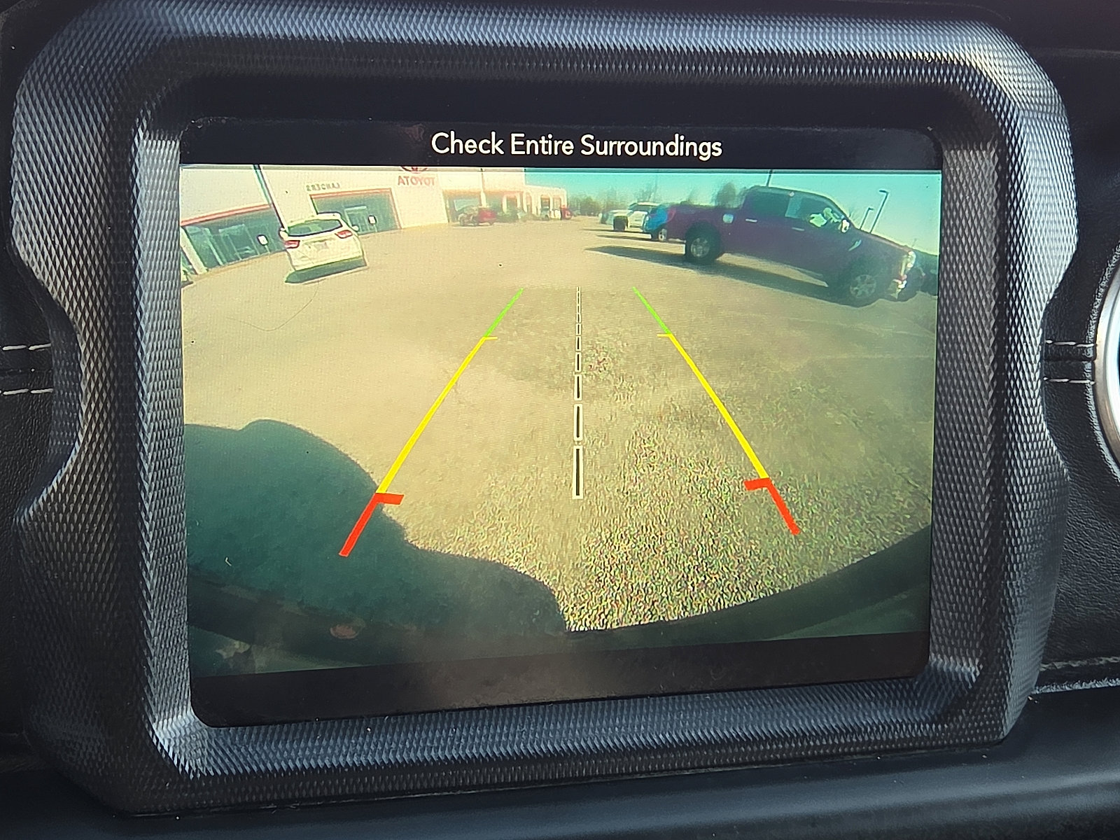 Used 2018 Jeep Wrangler Unlimited Sahara image 19