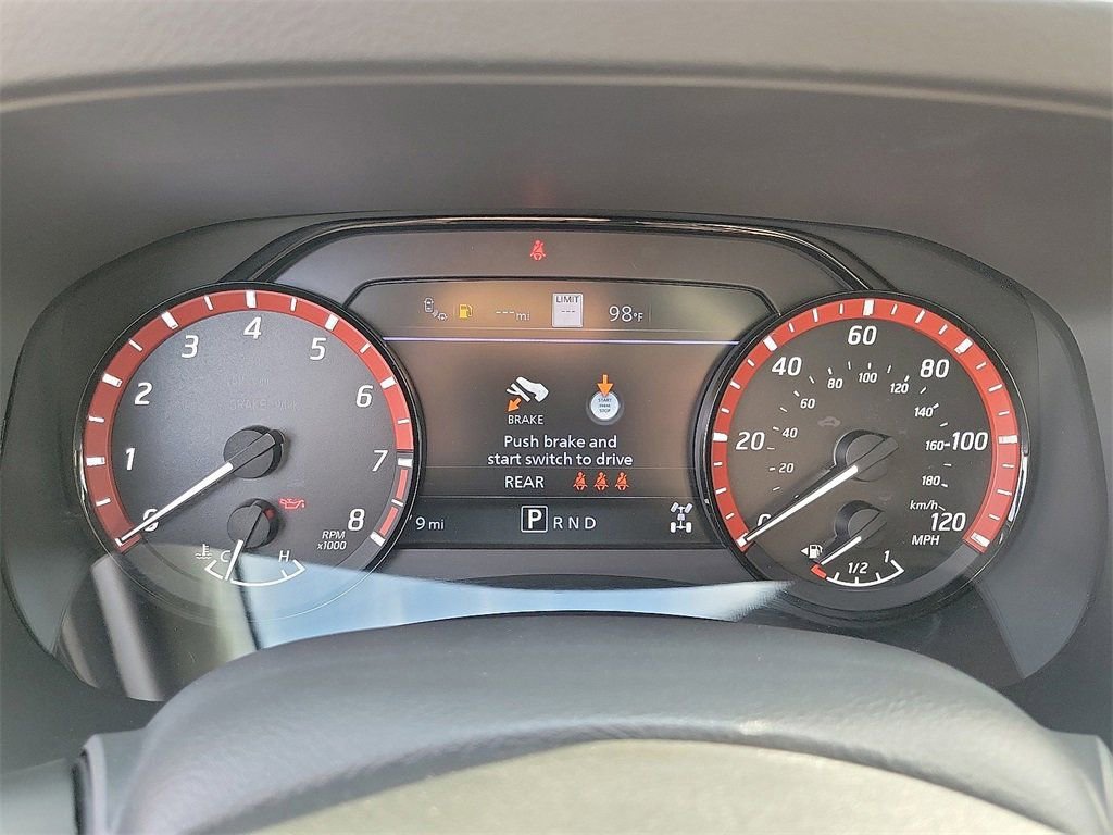 New 2025 Nissan Frontier PRO-4X w/ Pro Premium Package AWD/4WD image 8