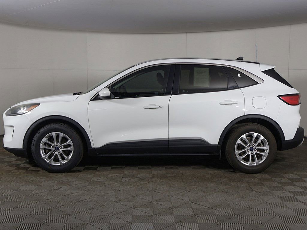 Used 2021 Ford Escape SE image 14