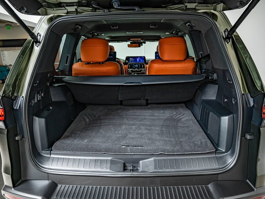 Used 2025 Lexus LX 700h Ultra Luxury AWD/4WD image 44