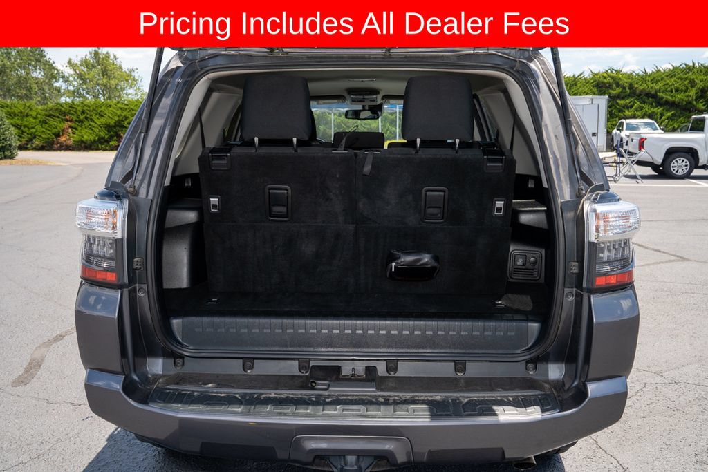 Used 2022 Toyota 4Runner SR5 RWD image 5