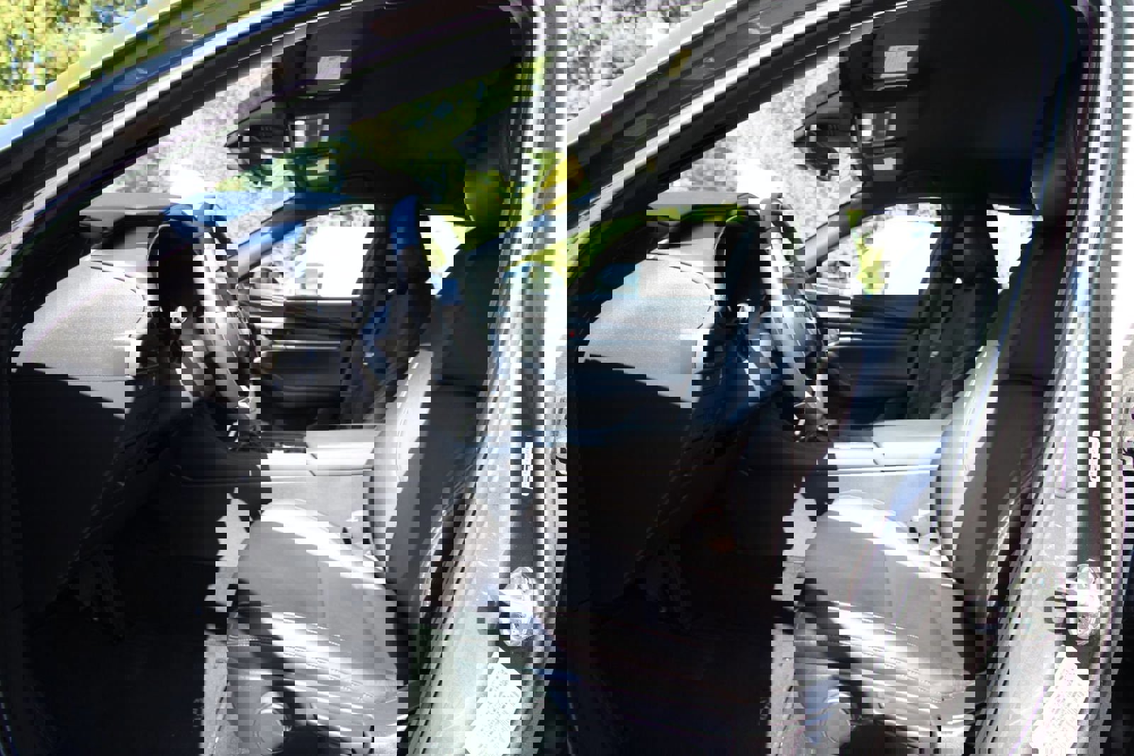 Used 2020 MAZDA MAZDA3 Base image 11