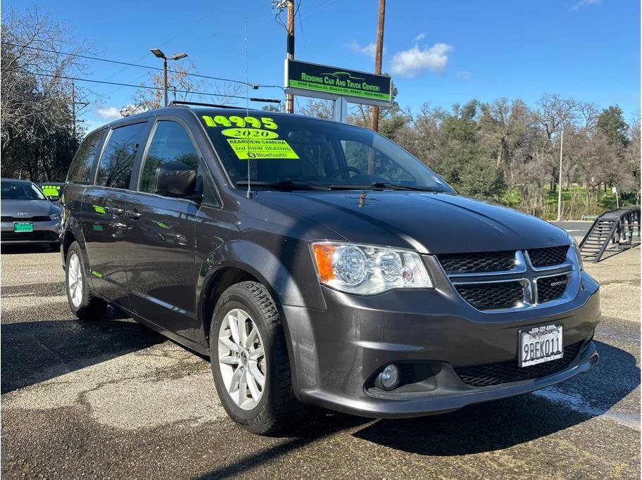 Used 2020 Dodge Grand Caravan SXT image 1