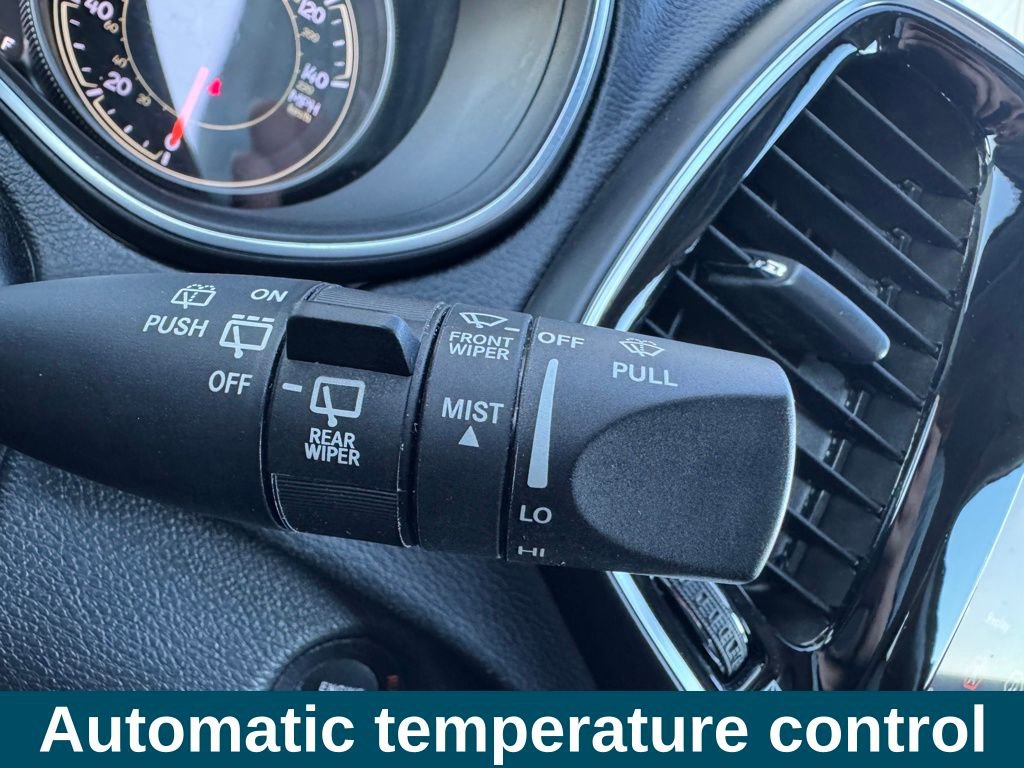 Used 2020 Jeep Cherokee Limited image 13