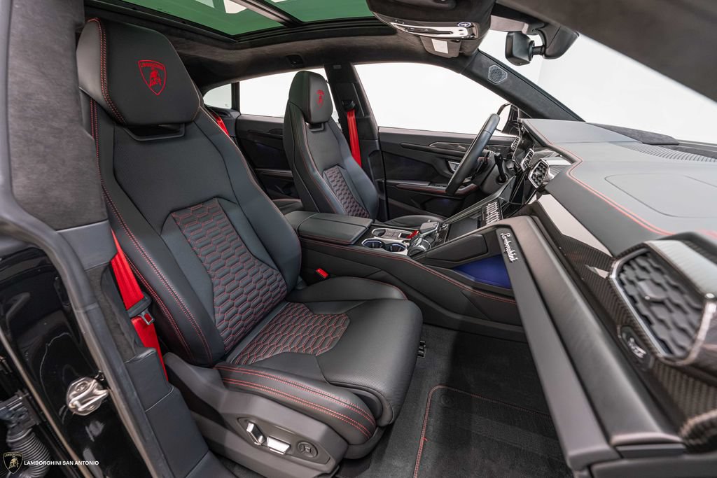 Used 2024 Lamborghini Urus S AWD/4WD image 25