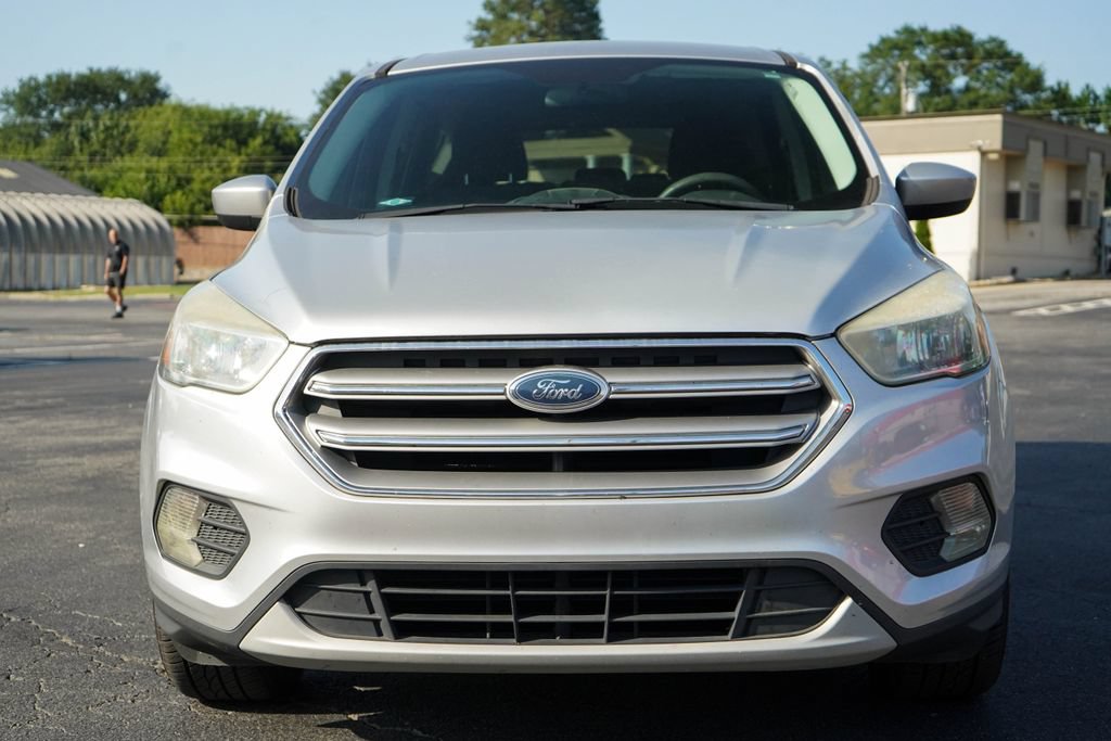 Used 2017 Ford Escape SE FWD image 16