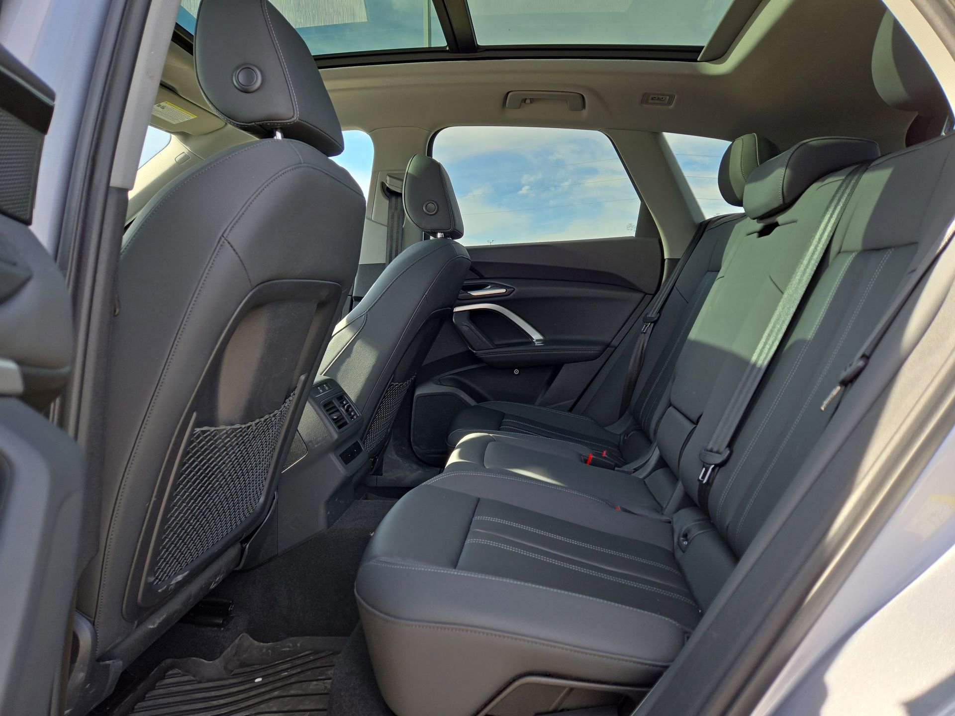 Certified 2025 Audi Q5 Premium w/ Convenience Package image 13