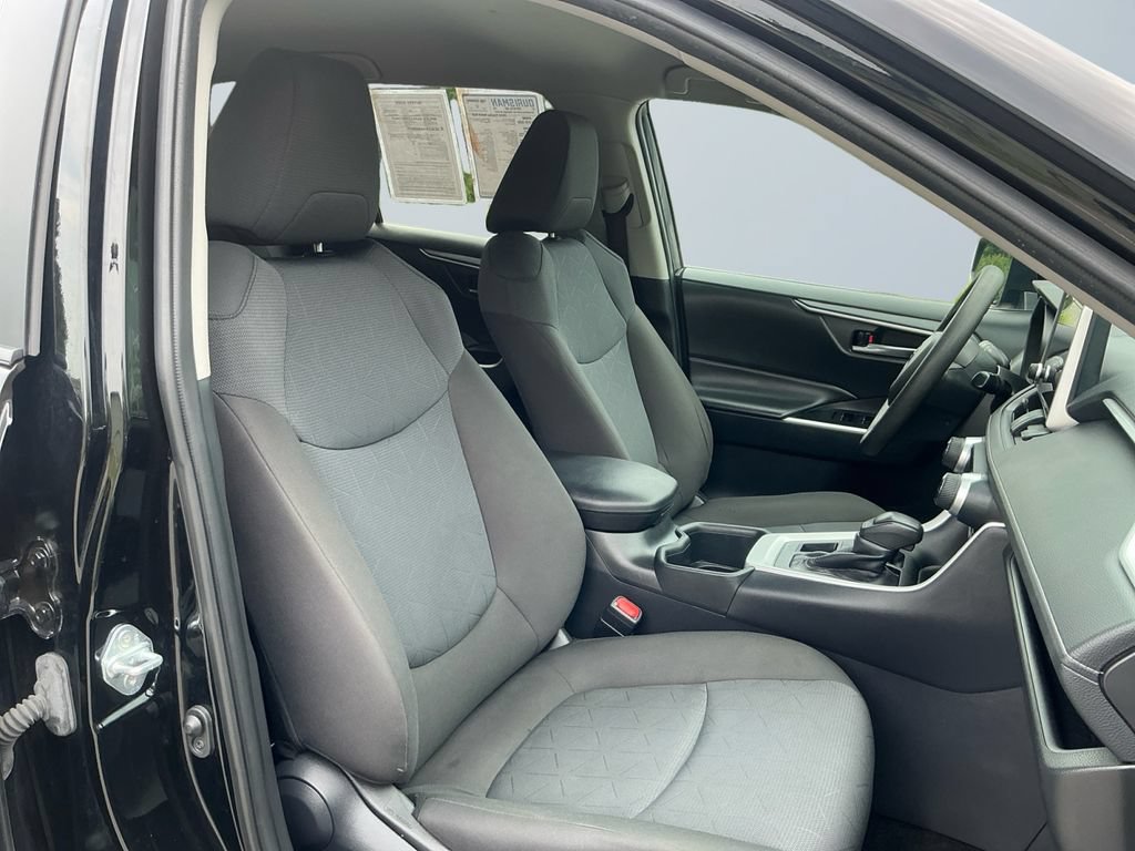 Certified 2024 Toyota RAV4 XLE AWD/4WD image 17