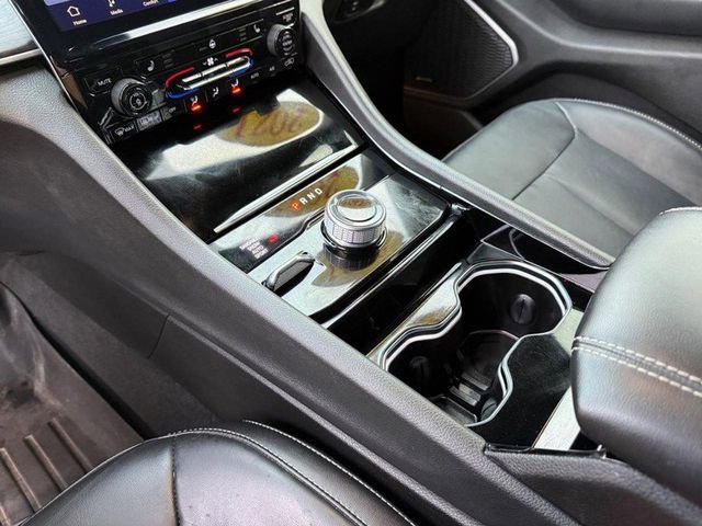 Used 2021 Jeep Grand Cherokee L Limited image 30