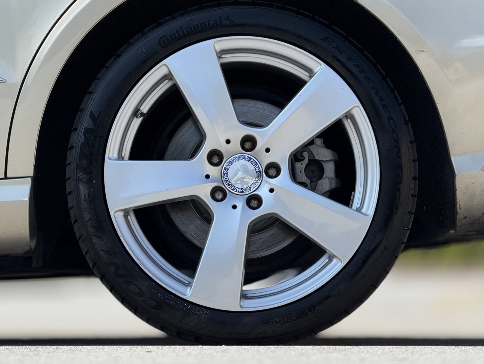 Used 2011 Mercedes-Benz E 350 Sedan image 18