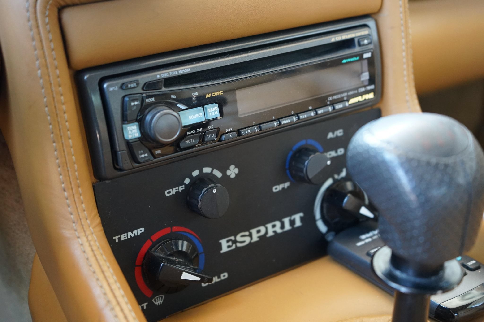 Used 1990 Lotus Esprit SE RWD image 19