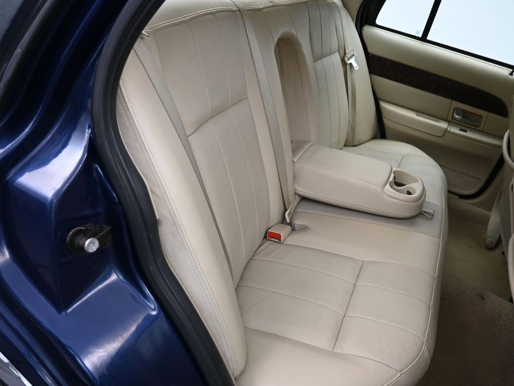 Used 2006 Mercury Grand Marquis LS image 27